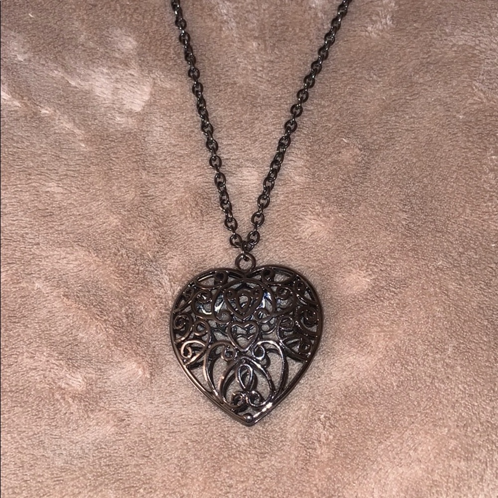 Long Heart Necklace - Dark Gray